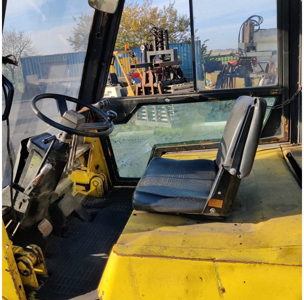 Caterpillar SE-300-15 - Pirun më naftë: foto 3 Caterpillar SE-300-15 - Pirun më naftë: foto 3