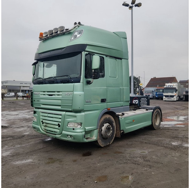 DAF 105.510 - Gjysmë-kamion: foto 1 DAF 105.510 - Gjysmë-kamion: foto 1