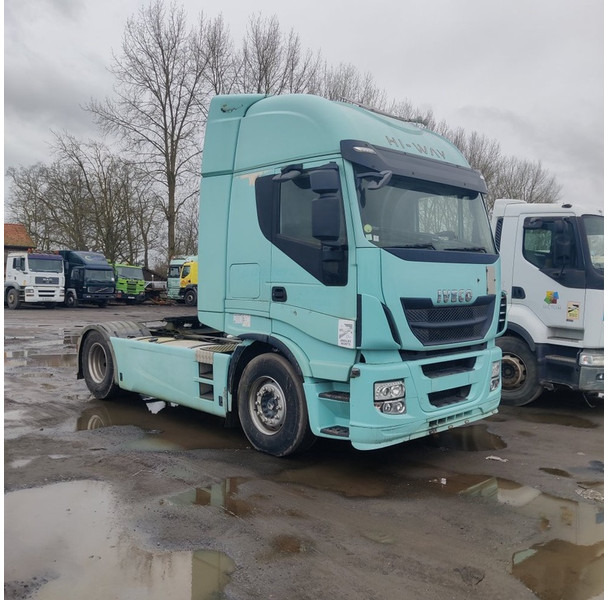 Iveco Stralis - Gjysmë-kamion: foto 3 Iveco Stralis - Gjysmë-kamion: foto 3