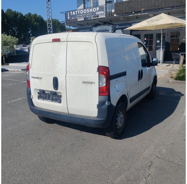 Peugeot Bipper - Veturë: foto 3 Peugeot Bipper - Veturë: foto 3