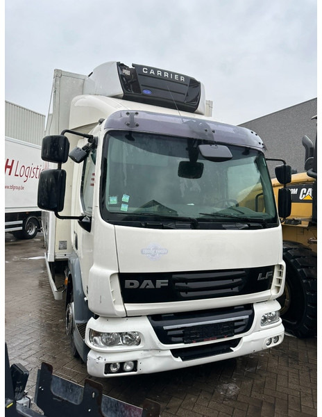 DAF LF 45.220 12T E5 4x2 - FRIGO CARRIER - BOX 5m30 x 2m35 x 2m46 - *407.000km* - A/C - TAILLIFT - AUTOMATIC - BE TRUCK - Kamion frigorifer: foto 2 DAF LF 45.220 12T E5 4x2 - FRIGO CARRIER - BOX 5m30 x 2m35 x 2m46 - *407.000km* - A/C - TAILLIFT - AUTOMATIC - BE TRUCK - Kamion frigorifer: foto 2