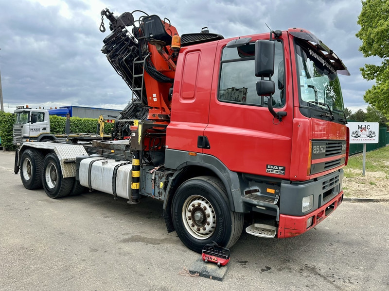 DAF 85 CF 430 6x4 TRACTOR + CRANE PK 32.000 F (7x) + WINCH - EURO 2 - MANUAL ZF - HUB REDUCTION / STEEL SPRING - BE TRUCK - Gjysmë-kamion: foto 1 DAF 85 CF 430 6x4 TRACTOR + CRANE PK 32.000 F (7x) + WINCH - EURO 2 - MANUAL ZF - HUB REDUCTION / STEEL SPRING - BE TRUCK - Gjysmë-kamion: foto 1