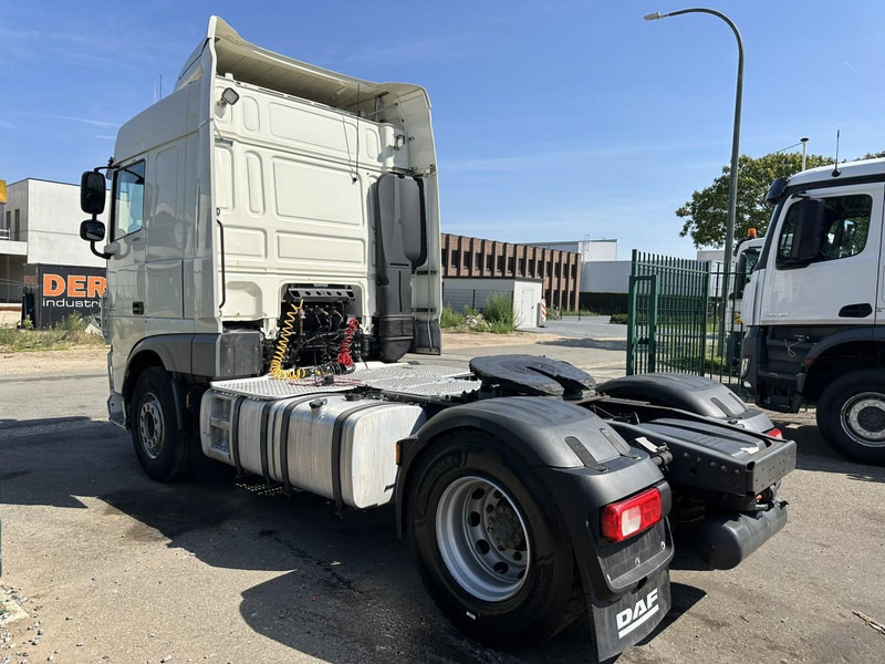 DAF XF 460 SC - PTO HYDR - *614.000km* - TUV 06/2025 - E6 - FRIGO - SPOILERS - BE TRUCK - Gjysmë-kamion: foto 5 DAF XF 460 SC - PTO HYDR - *614.000km* - TUV 06/2025 - E6 - FRIGO - SPOILERS - BE TRUCK - Gjysmë-kamion: foto 5