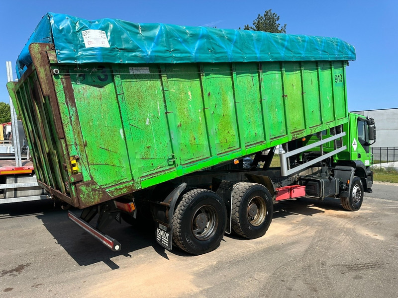 Iveco TRAKKER 310 6x4 STEEL TIPPER / KIPPER 35m³ - MANUAL ZF - BIG AXLES / HUB REDUCTION - STEEL SPRING / BLATT / LAMES - Kamion vetëshkarkues: foto 4 Iveco TRAKKER 310 6x4 STEEL TIPPER / KIPPER 35m³ - MANUAL ZF - BIG AXLES / HUB REDUCTION - STEEL SPRING / BLATT / LAMES - Kamion vetëshkarkues: foto 4