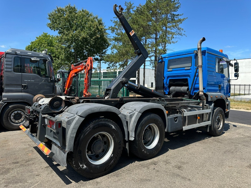 MAN TGA 33.400 6X4 HOOKLIFT AJK NHS20-4930mm - WB 3m60 - MANUAL ZF - STEEL SPRING / BLATT - BIG AXLES / AP ACHSEN - Kamion vetëngarkues: foto 5 MAN TGA 33.400 6X4 HOOKLIFT AJK NHS20-4930mm - WB 3m60 - MANUAL ZF - STEEL SPRING / BLATT - BIG AXLES / AP ACHSEN - Kamion vetëngarkues: foto 5