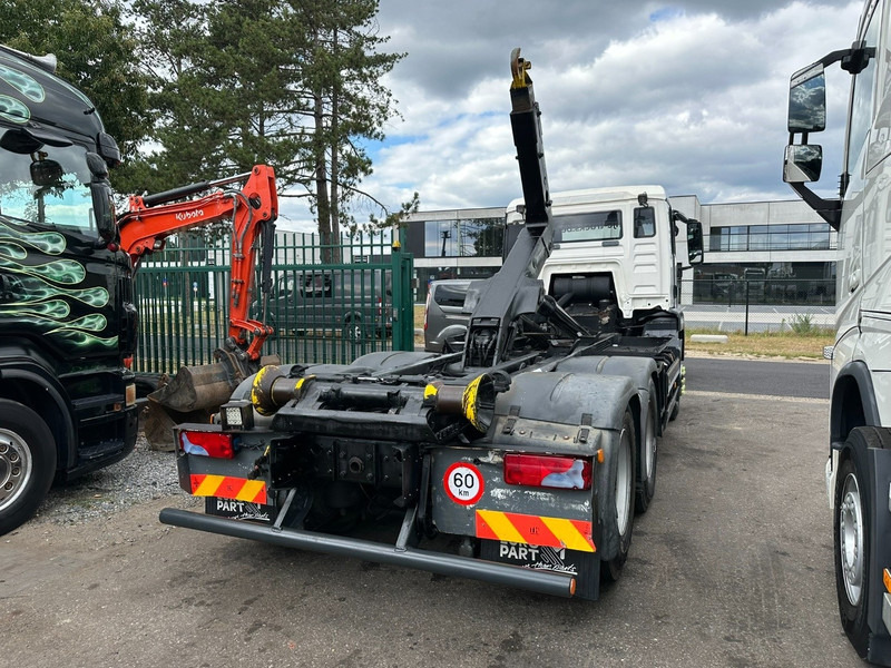 MAN TGS 28.360 6x2 HOOKLIFT 21T HIAB MULTILIFT XR21-S51 - LIFT AXLE - BE TRUCK - Kamion vetëngarkues: foto 3 MAN TGS 28.360 6x2 HOOKLIFT 21T HIAB MULTILIFT XR21-S51 - LIFT AXLE - BE TRUCK - Kamion vetëngarkues: foto 3