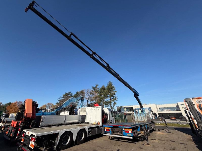 Renault C480 8x4 TRIDEM + CRANE (20m!) PALFINGER PK33002-EH E (6x) - PLATFORM 8m25 - LIFT/STEERING - GOOD TIRES - BE TRUCK - Kamion me vinç: foto 5 Renault C480 8x4 TRIDEM + CRANE (20m!) PALFINGER PK33002-EH E (6x) - PLATFORM 8m25 - LIFT/STEERING - GOOD TIRES - BE TRUCK - Kamion me vinç: foto 5