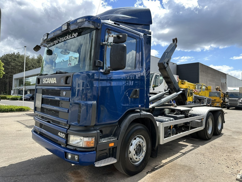 Scania 124L-420 6x2 HOOKLIFT VDL 20T - STEEL SPRING / BALLESTAS / BLATT - MANUAL - MECHANICAL PUMP - 10 TIRES DOUBLE WHEELS - Kamion vetëngarkues: foto 3 Scania 124L-420 6x2 HOOKLIFT VDL 20T - STEEL SPRING / BALLESTAS / BLATT - MANUAL - MECHANICAL PUMP - 10 TIRES DOUBLE WHEELS - Kamion vetëngarkues: foto 3
