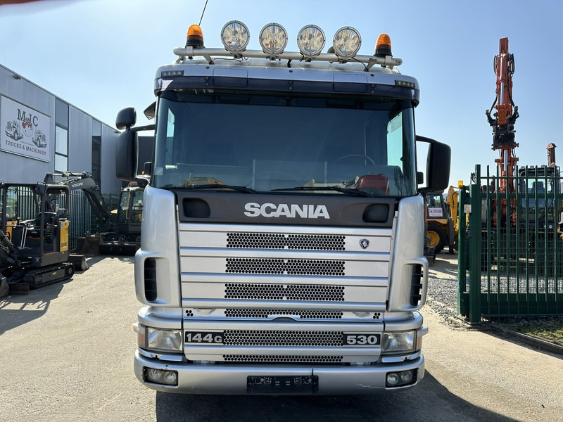 Scania 144G-530 V8 6x4 HOOKLIFT 20T MEILLER -VOL LUCHT - OPTI-CRUISE - CR19 SLAAPCABINE - Kamion vetëngarkues: foto 2 Scania 144G-530 V8 6x4 HOOKLIFT 20T MEILLER -VOL LUCHT - OPTI-CRUISE - CR19 SLAAPCABINE - Kamion vetëngarkues: foto 2