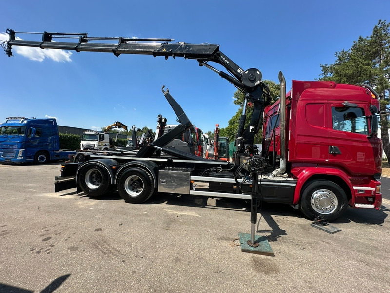 Scania R580 6X2 V8 HOOKLIFT + CRANE HIAB 211 E-4 HIPRO - ROTATOR - RETARDER - ALCOA ALU - RADIO - NL TRUCK - Kamion vetëngarkues, Kamion me vinç: foto 4 Scania R580 6X2 V8 HOOKLIFT + CRANE HIAB 211 E-4 HIPRO - ROTATOR - RETARDER - ALCOA ALU - RADIO - NL TRUCK - Kamion vetëngarkues, Kamion me vinç: foto 4
