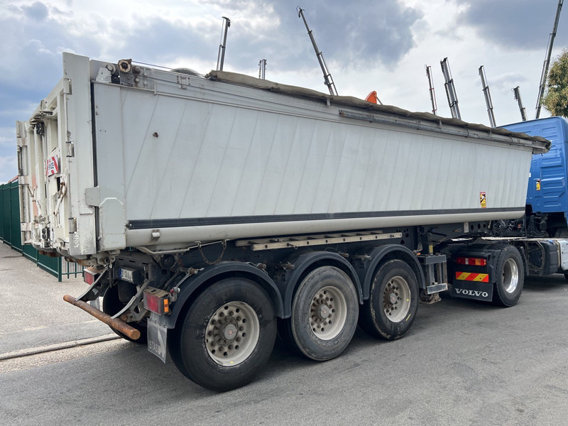 Schmitz Cargobull SKI 24 3-AXLES SAF - STEEL BODY / ALU TIPPER - GOOD CONDITION - Gjysmë rimorkio vetëshkarkuese: foto 4 Schmitz Cargobull SKI 24 3-AXLES SAF - STEEL BODY / ALU TIPPER - GOOD CONDITION - Gjysmë rimorkio vetëshkarkuese: foto 4