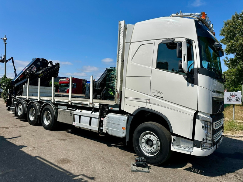 Volvo FH 420 8x4 TRIDEM + (26m!) KRAAN HIAB 408 E-8 + 2 ME HIPRO + WINCH - 63.000km ONLY - CREWCAB 4 SEATER - PLATFORM 7m - TOP CONDITION - Kamion me vinç: foto 2 Volvo FH 420 8x4 TRIDEM + (26m!) KRAAN HIAB 408 E-8 + 2 ME HIPRO + WINCH - 63.000km ONLY - CREWCAB 4 SEATER - PLATFORM 7m - TOP CONDITION - Kamion me vinç: foto 2