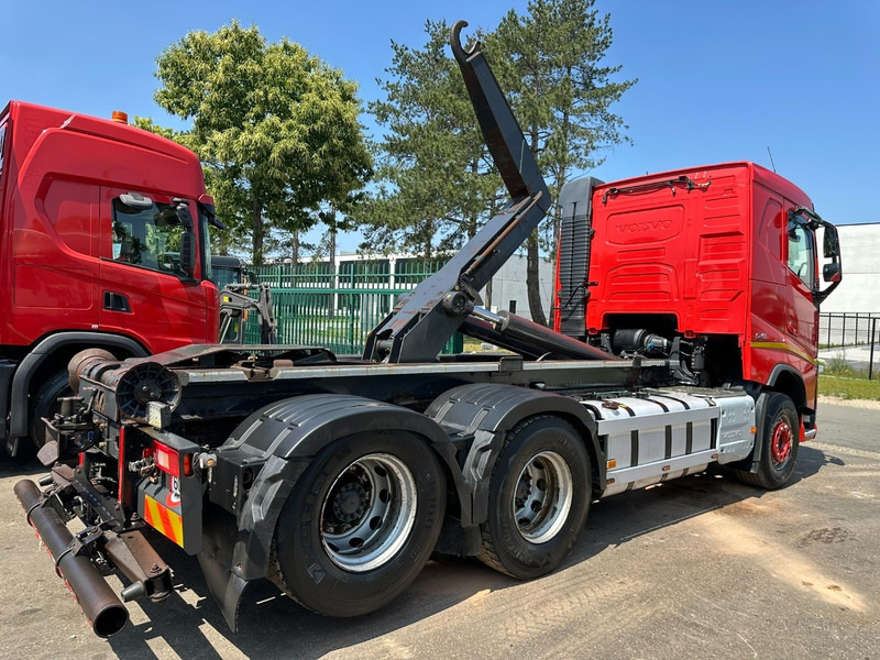 Volvo FH 540 6x4 HOOKLIFT 20T - RETARDER - LIFT AXLE - I-park Cool - SLEEPERCAB - E6 - BE TRUCK - Kamion vetëngarkues: foto 4 Volvo FH 540 6x4 HOOKLIFT 20T - RETARDER - LIFT AXLE - I-park Cool - SLEEPERCAB - E6 - BE TRUCK - Kamion vetëngarkues: foto 4