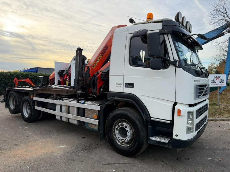 Volvo FM 400 6x2 HOOKLIFT + CRANE PALFINGER PK 15500 B (2x) - 5/6 F - MANUAL - EURO 4 - BE TRUCK - Kamion vetëngarkues, Kamion me vinç: foto 3 Volvo FM 400 6x2 HOOKLIFT + CRANE PALFINGER PK 15500 B (2x) - 5/6 F - MANUAL - EURO 4 - BE TRUCK - Kamion vetëngarkues, Kamion me vinç: foto 3