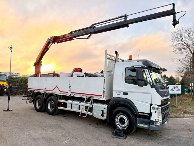 Volvo FM 420 6x4 BAUSTOFF + KRAN PALFINGER PK18502 SH B (3x) - ROTATOR - 5/6 F - TÜV 05/2026 - CG FR - PLATFORM 6m50 - I-Shift - 325.000km - STEEL SPRING / HUB REDUCTI - Kamion me karroceri të hapur, Kamion me vinç: foto 3 Volvo FM 420 6x4 BAUSTOFF + KRAN PALFINGER PK18502 SH B (3x) - ROTATOR - 5/6 F - TÜV 05/2026 - CG FR - PLATFORM 6m50 - I-Shift - 325.000km - STEEL SPRING / HUB REDUCTI - Kamion me karroceri të hapur, Kamion me vinç: foto 3