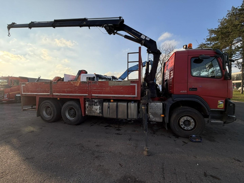 Volvo FMX 420 6X4 PRITSCHE + KRAN HMF 1720 + winch + radio - BIG AXLES / HUB REDUCTION - STEEL SPRING / BLATT - PLATFORM 6m10 - Kamion me karroceri të hapur, Kamion me vinç: foto 5 Volvo FMX 420 6X4 PRITSCHE + KRAN HMF 1720 + winch + radio - BIG AXLES / HUB REDUCTION - STEEL SPRING / BLATT - PLATFORM 6m10 - Kamion me karroceri të hapur, Kamion me vinç: foto 5