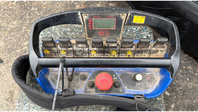 Kamion vetëshkarkues, Kamion me vinç Volvo FMX 540 8x4 TIPPER + CRANE (29m!) FASSI F545 (6x) + JIB L324 (4x) - TIPPER - *192.000km* - RETARDER - ROTATOR - BE TRUCK - GOOD CONDITION: foto 16