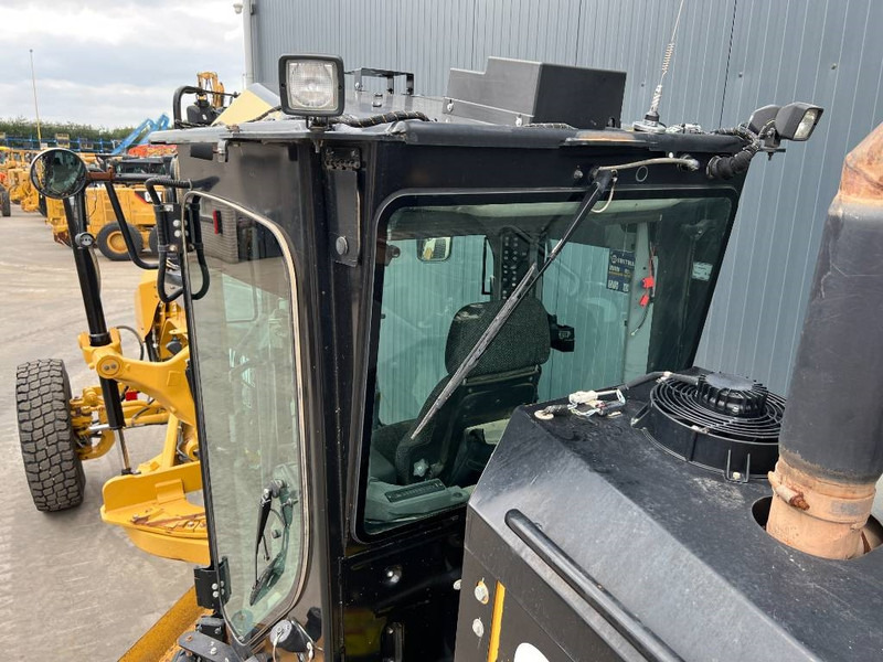 Cat 140M2 AWD - Makinë niveluese: foto 5 Cat 140M2 AWD - Makinë niveluese: foto 5