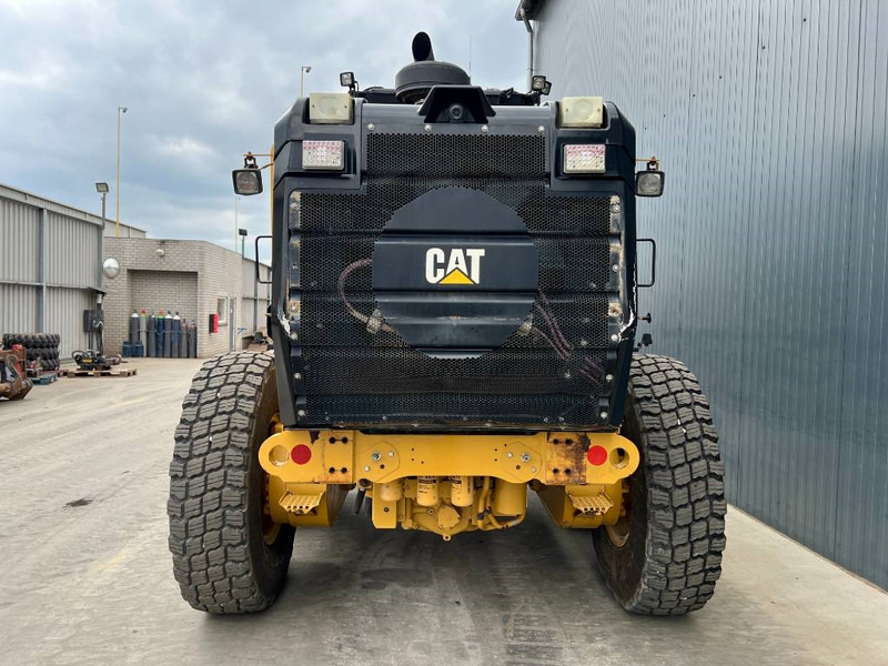 Cat 140M2 AWD - Makinë niveluese: foto 3 Cat 140M2 AWD - Makinë niveluese: foto 3
