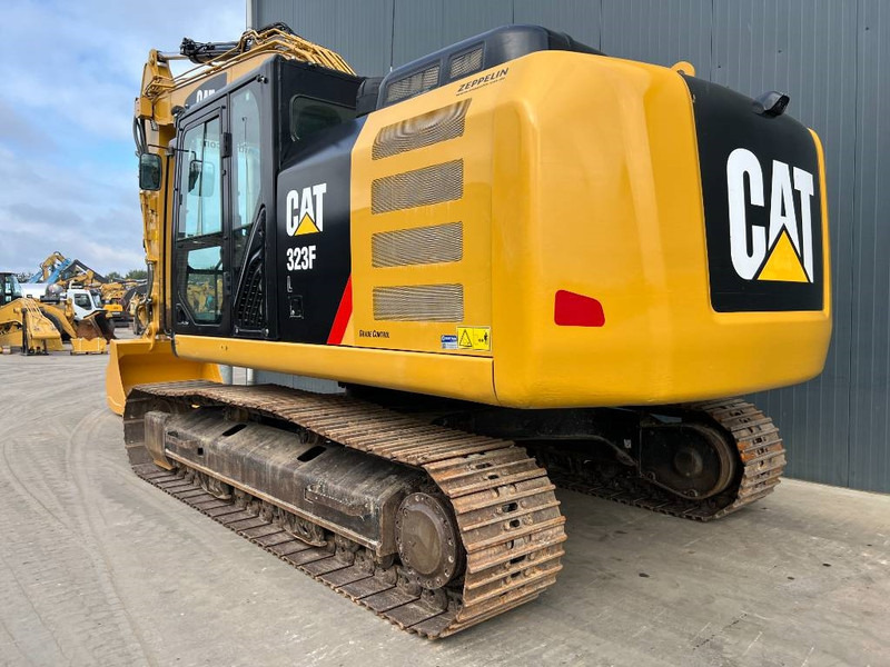 Cat 323F L - Ekskavator me zinxhirë: foto 4 Cat 323F L - Ekskavator me zinxhirë: foto 4