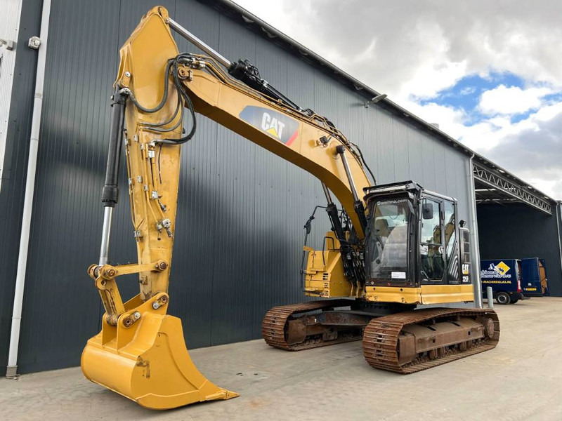Cat 325F LCR - Ekskavator me zinxhirë: foto 1 Cat 325F LCR - Ekskavator me zinxhirë: foto 1
