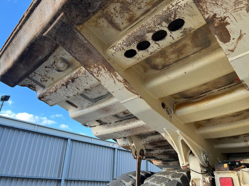 Cat 772 - Shkarkues i palëvizshëm: foto 5 Cat 772 - Shkarkues i palëvizshëm: foto 5