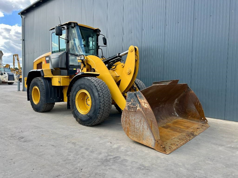 Cat 930K - Fadrom me goma: foto 2 Cat 930K - Fadrom me goma: foto 2