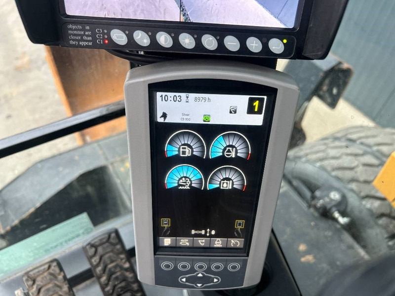 Cat M318F - Ekskavator me goma: foto 3 Cat M318F - Ekskavator me goma: foto 3