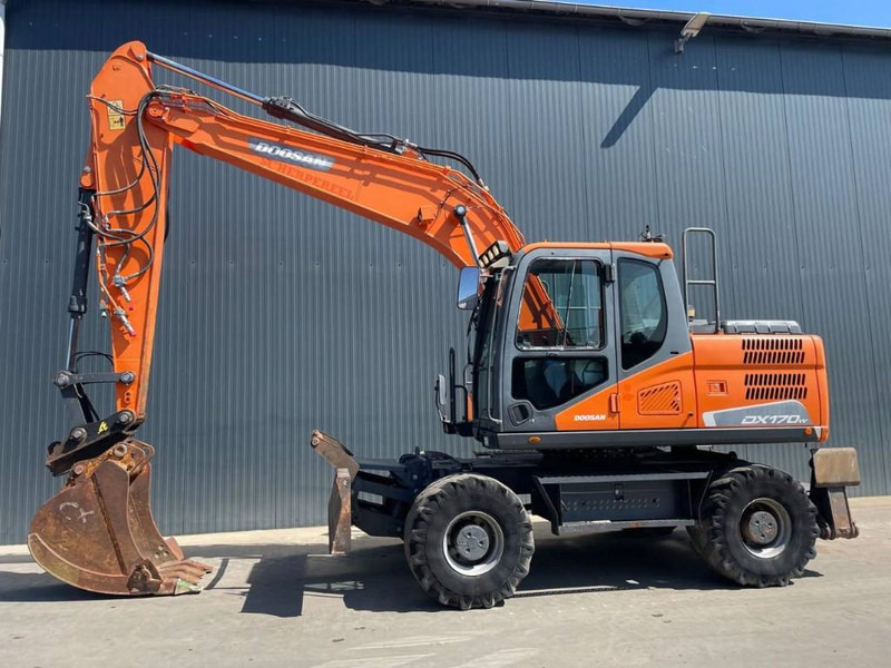 Doosan DX170W-5 - Ekskavator me goma: foto 5 Doosan DX170W-5 - Ekskavator me goma: foto 5