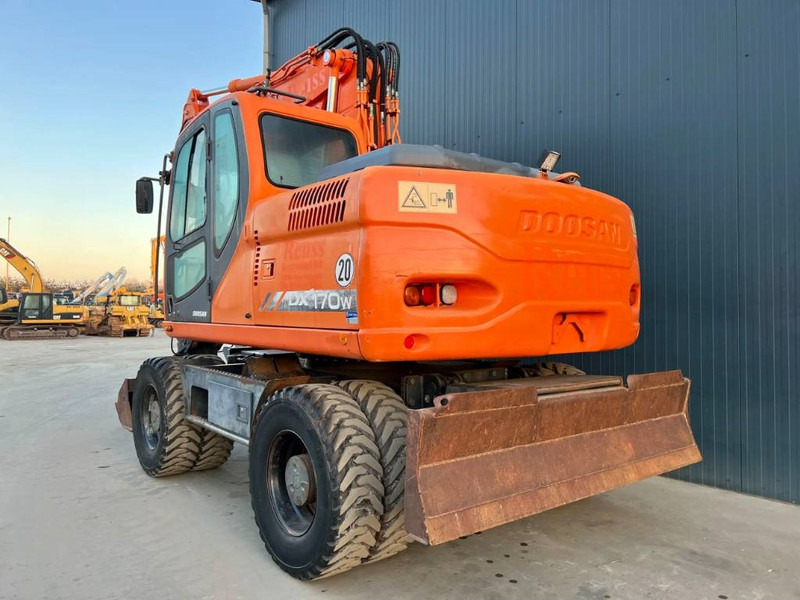 Doosan DX170W - Ekskavator me goma: foto 5 Doosan DX170W - Ekskavator me goma: foto 5