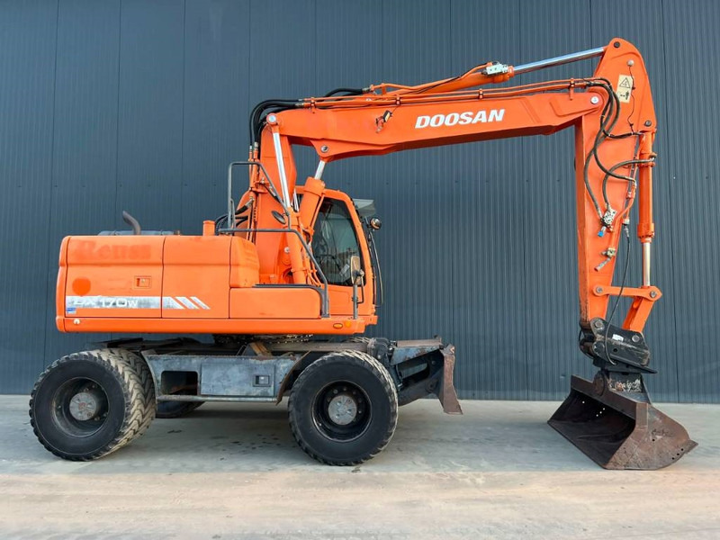 Doosan DX170W - Ekskavator me goma: foto 4 Doosan DX170W - Ekskavator me goma: foto 4