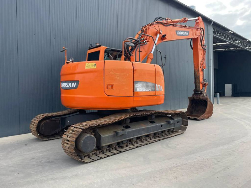 Doosan DX235LCR - Ekskavator me zinxhirë: foto 4 Doosan DX235LCR - Ekskavator me zinxhirë: foto 4