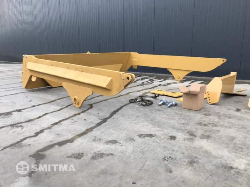 Volvo A25E - Urë ngritëse për Makineri ndërtimi: foto 3 Volvo A25E - Urë ngritëse për Makineri ndërtimi: foto 3