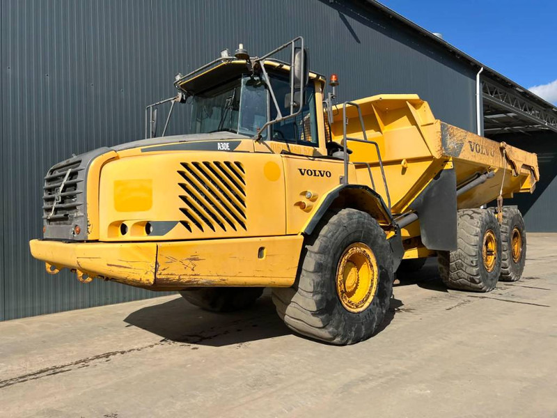 Volvo A30E - Shkarkues teleskopik: foto 1 Volvo A30E - Shkarkues teleskopik: foto 1