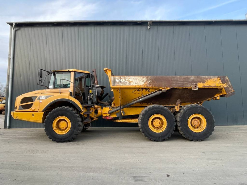Volvo A30F - Shkarkues teleskopik: foto 2 Volvo A30F - Shkarkues teleskopik: foto 2