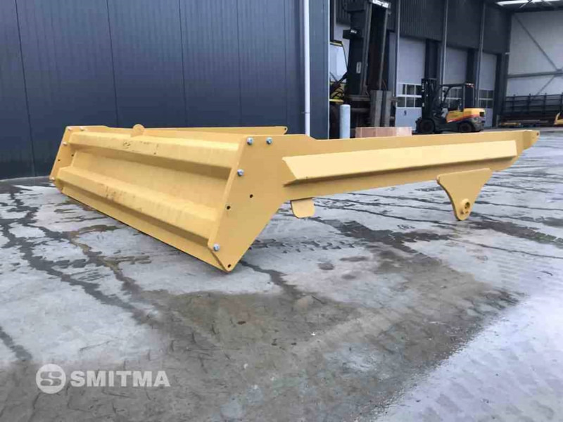 Volvo A35F - Urë ngritëse për Makineri ndërtimi: foto 4 Volvo A35F - Urë ngritëse për Makineri ndërtimi: foto 4