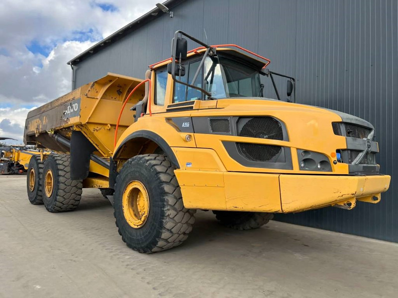 Volvo A35G - Shkarkues teleskopik: foto 3 Volvo A35G - Shkarkues teleskopik: foto 3