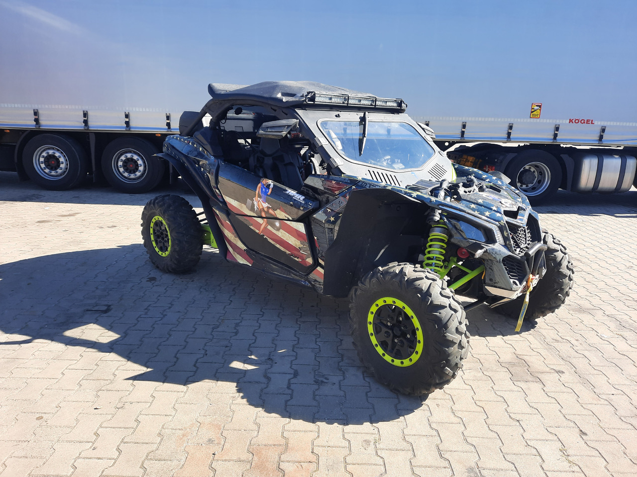 CAN-AM Maverick X3 XDS z homologacją - ATV/ Qarku virtual: foto 1 CAN-AM Maverick X3 XDS z homologacją - ATV/ Qarku virtual: foto 1