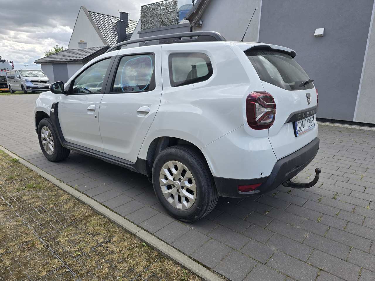 DACIA DUSTER 1.0 + LPG - Veturë: foto 5 DACIA DUSTER 1.0 + LPG - Veturë: foto 5