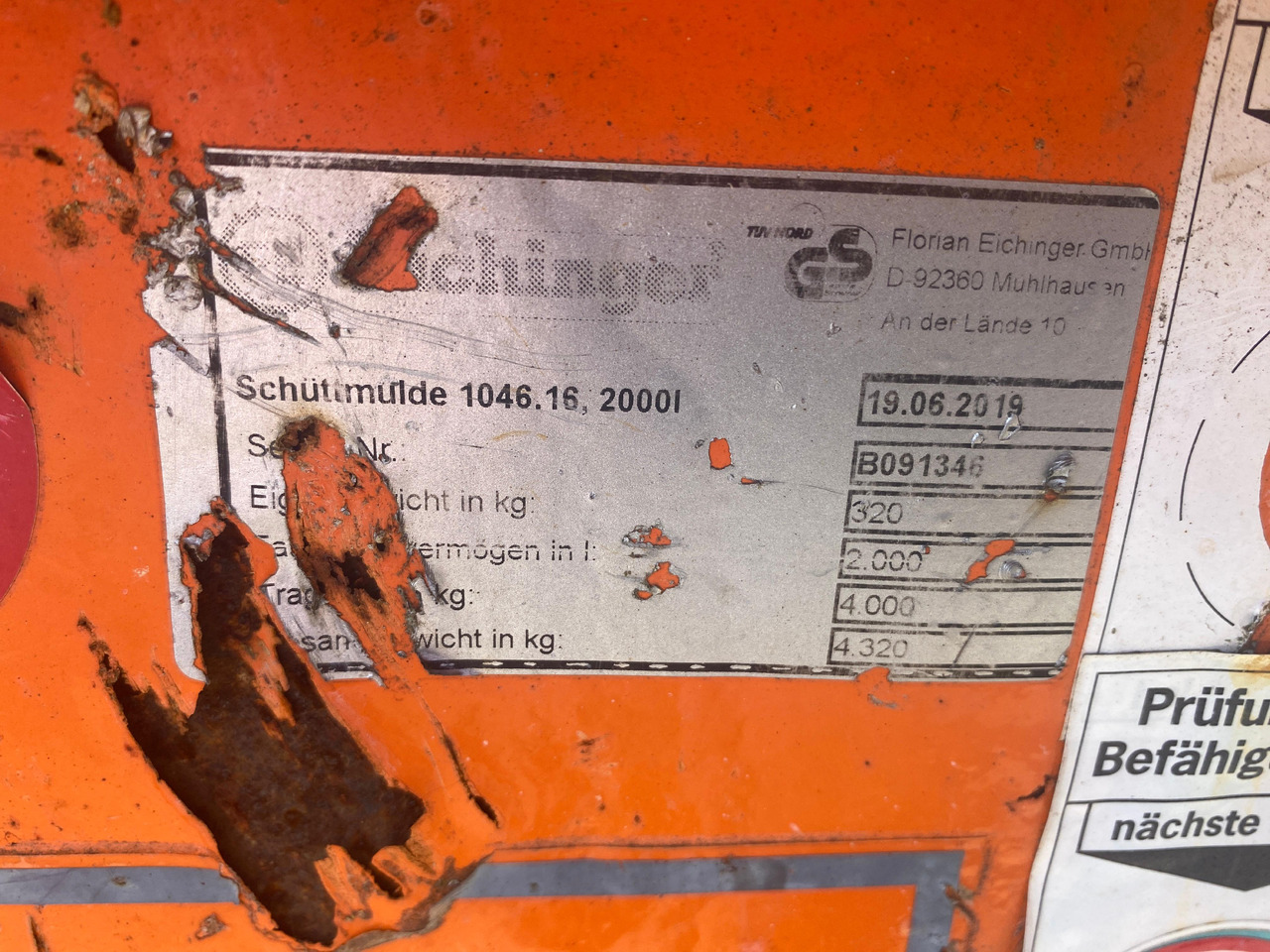 Eichinger Schuttmulde 1046.16, 2000l - Ekskavator kontejnerësh: foto 3 Eichinger Schuttmulde 1046.16, 2000l - Ekskavator kontejnerësh: foto 3