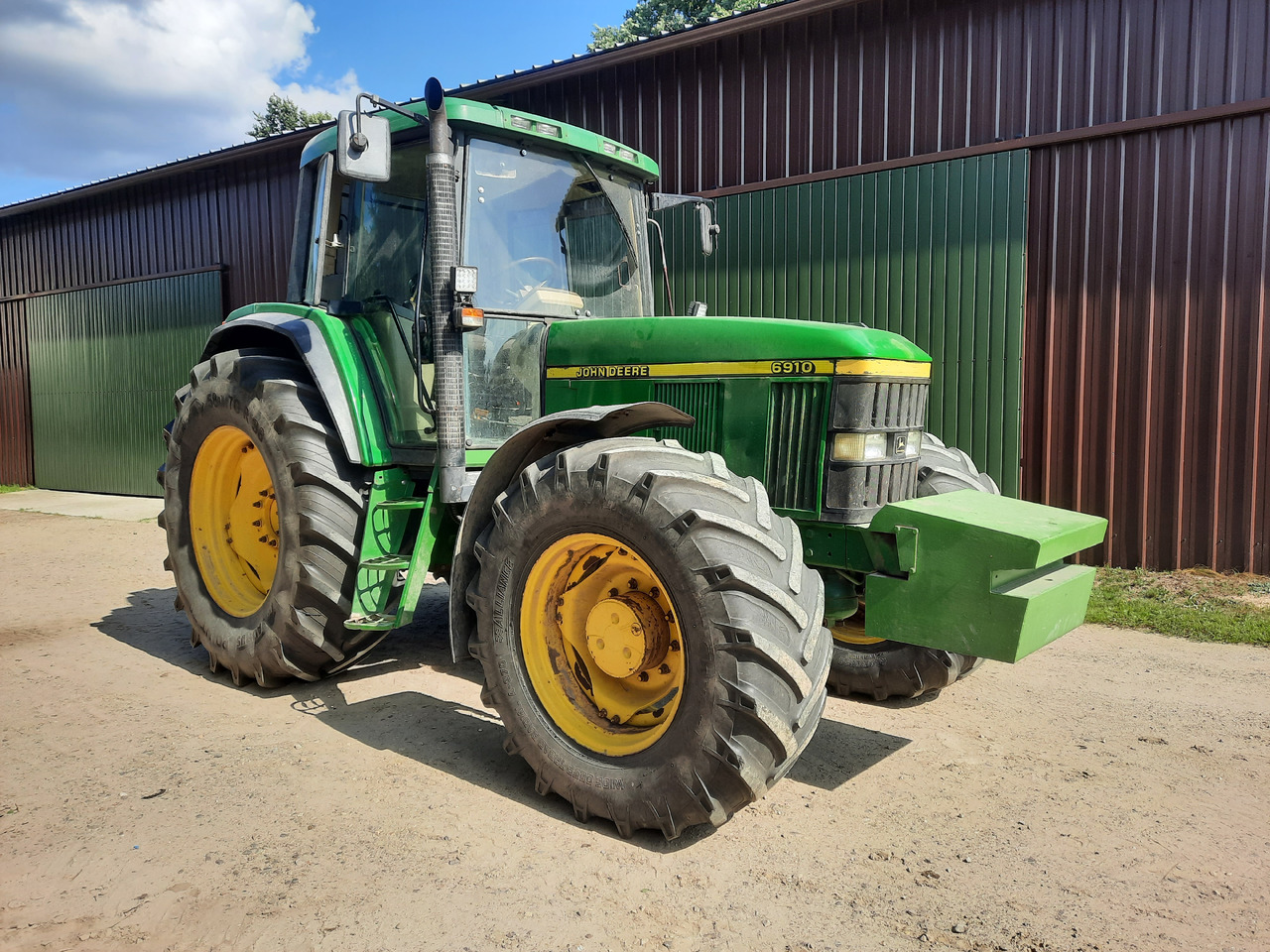JOHN DEERE 6910 - Traktor: foto 5 JOHN DEERE 6910 - Traktor: foto 5