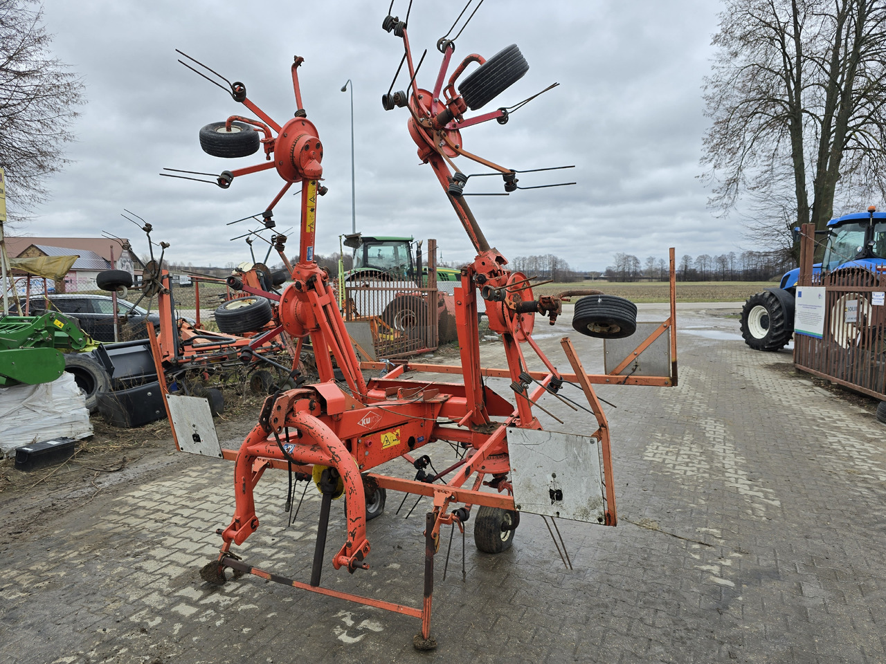 KUHN GF 6301 MH - Barkthyese/ Shkundës bari: foto 1 KUHN GF 6301 MH - Barkthyese/ Shkundës bari: foto 1