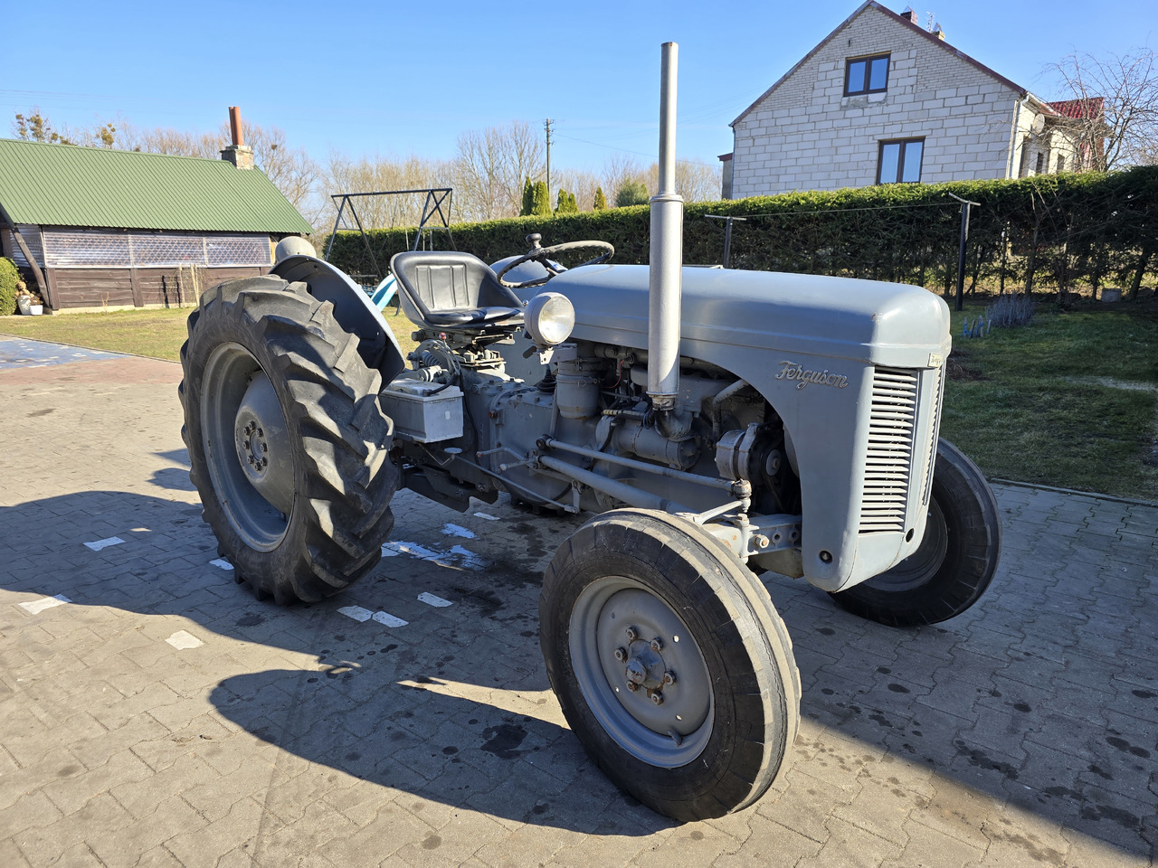 MASSEY-HARRIS-FERGUSON TEF 20 - Traktor: foto 2 MASSEY-HARRIS-FERGUSON TEF 20 - Traktor: foto 2