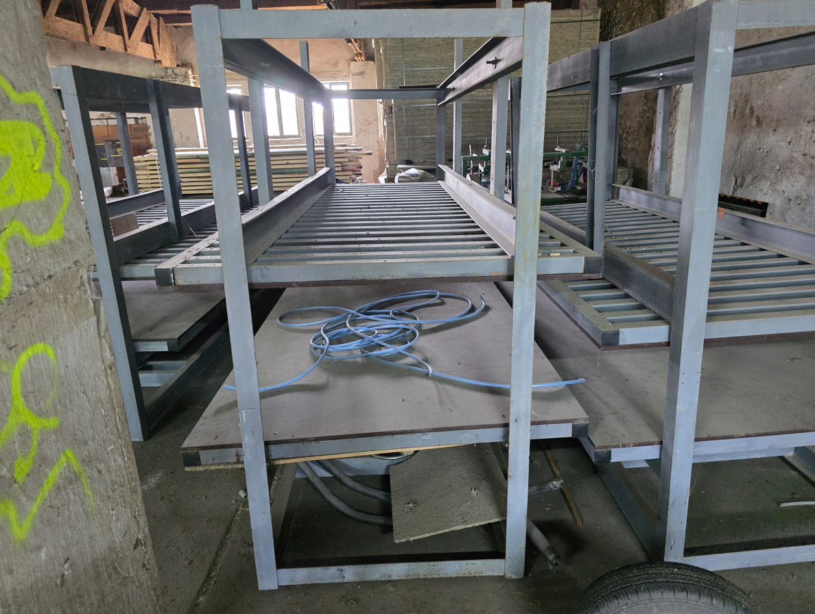 Prasa stół do klejenia płyt, drewna pneumatyczna regulowana 3 m - Makineri për përpunimin e drurit: foto 2 Prasa stół do klejenia płyt, drewna pneumatyczna regulowana 3 m - Makineri për përpunimin e drurit: foto 2