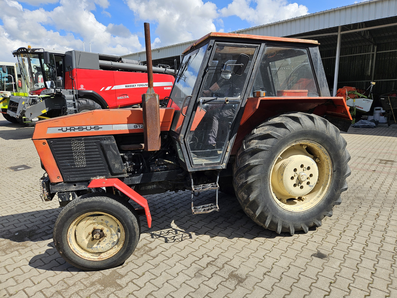 Ursus 912 - Traktor: foto 1 Ursus 912 - Traktor: foto 1
