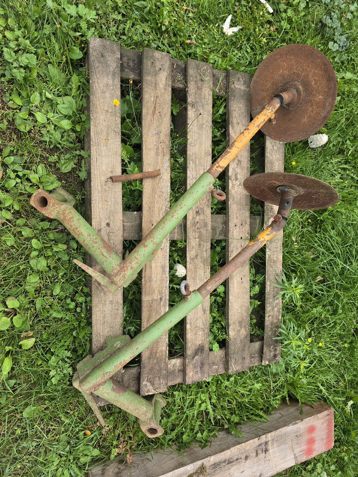 Amazone D7 SUPER-S Typ 30 - Makinë mbjellëse: foto 2 Amazone D7 SUPER-S Typ 30 - Makinë mbjellëse: foto 2