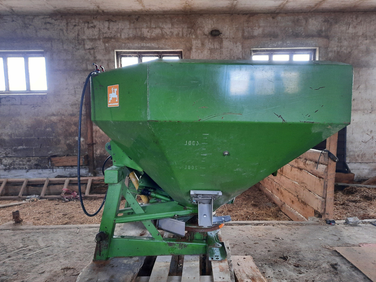 Amazone ZA-X Perfect 1200 - Shpërndarës plehu kimik: foto 5 Amazone ZA-X Perfect 1200 - Shpërndarës plehu kimik: foto 5