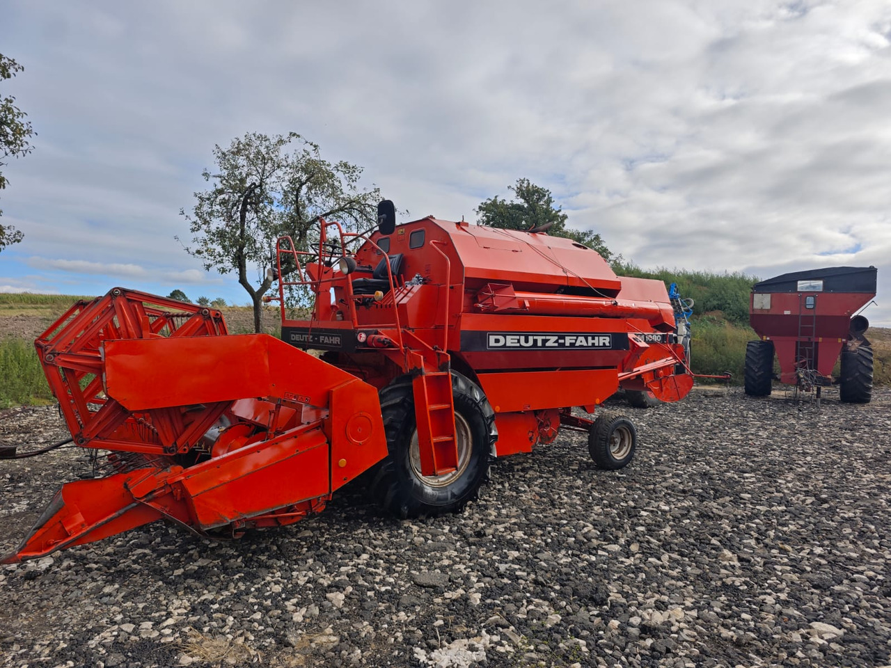 Deutz-fahr M 1080 - Autokombajnë: foto 1 Deutz-fahr M 1080 - Autokombajnë: foto 1