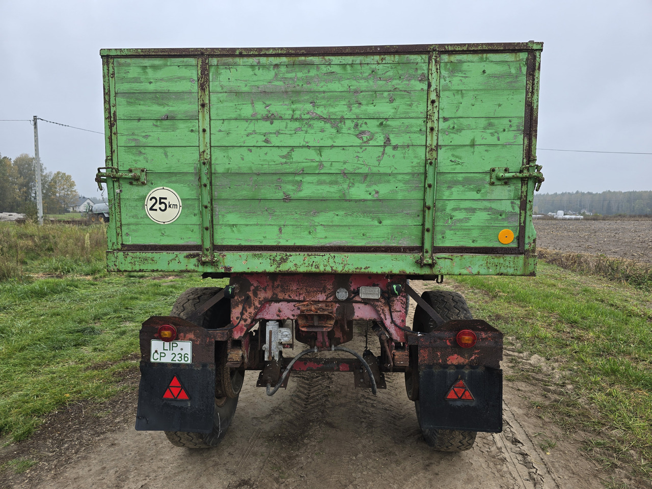 Inna 8 ton - Rimorkio bujqësore vetëshkarkuese/ Shkarkues: foto 4 Inna 8 ton - Rimorkio bujqësore vetëshkarkuese/ Shkarkues: foto 4