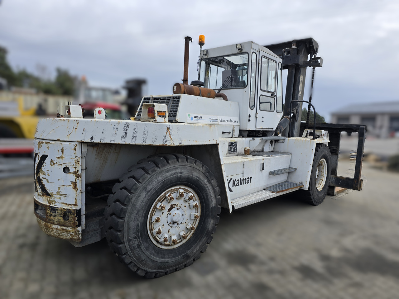 Kalmar DC18-1200N LB - Transportjer kontejnerësh/ Kamion me karroceri të çmontueshme: foto 5 Kalmar DC18-1200N LB - Transportjer kontejnerësh/ Kamion me karroceri të çmontueshme: foto 5